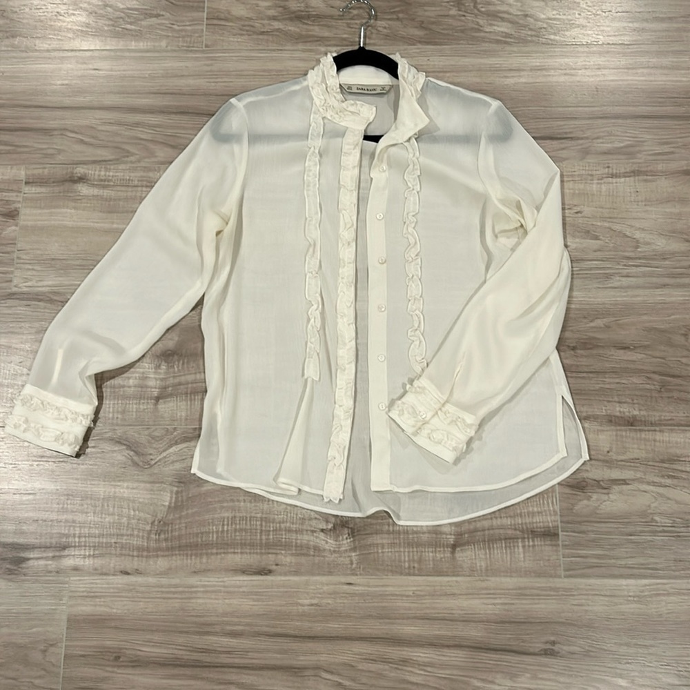 ZARA Ivory Organza Ruffle Trim blouse size Small